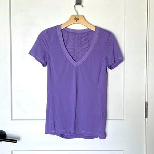 Lululemon Woman’s Top (6)